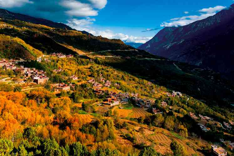 丹巴藏寨旅游攻略，丹巴最美风景游玩介绍