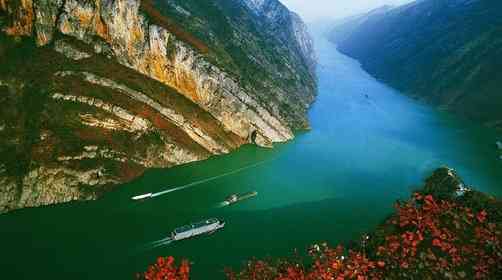 长江三峡红叶是什么时候？长江三峡旅游景色如何？