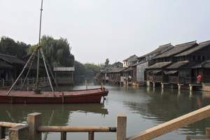 武汉千名老人下江南旅游的价格 游船去动车回九日旅游团