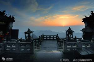 北纬30°武汉武当山、湖北神农架高铁六天自助游